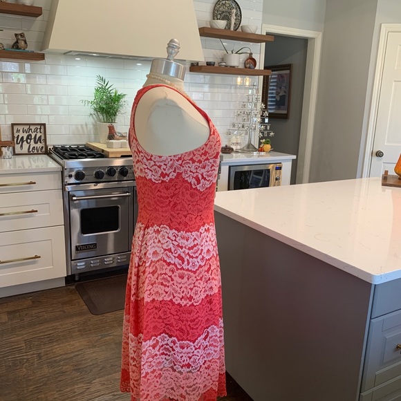 NWT Belle Badgley Mischka Peggy Lace Floral Dress - Picture 3 of 10